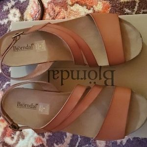 Bjorndal Brand new leather sandals